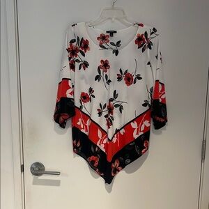 Alfani Black and Red Asymmetrical 3/4 Sleeve Blouse